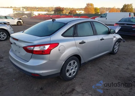 2013 Ford Focus S from USA, damaged, VIN 1FADP3E24DL180635